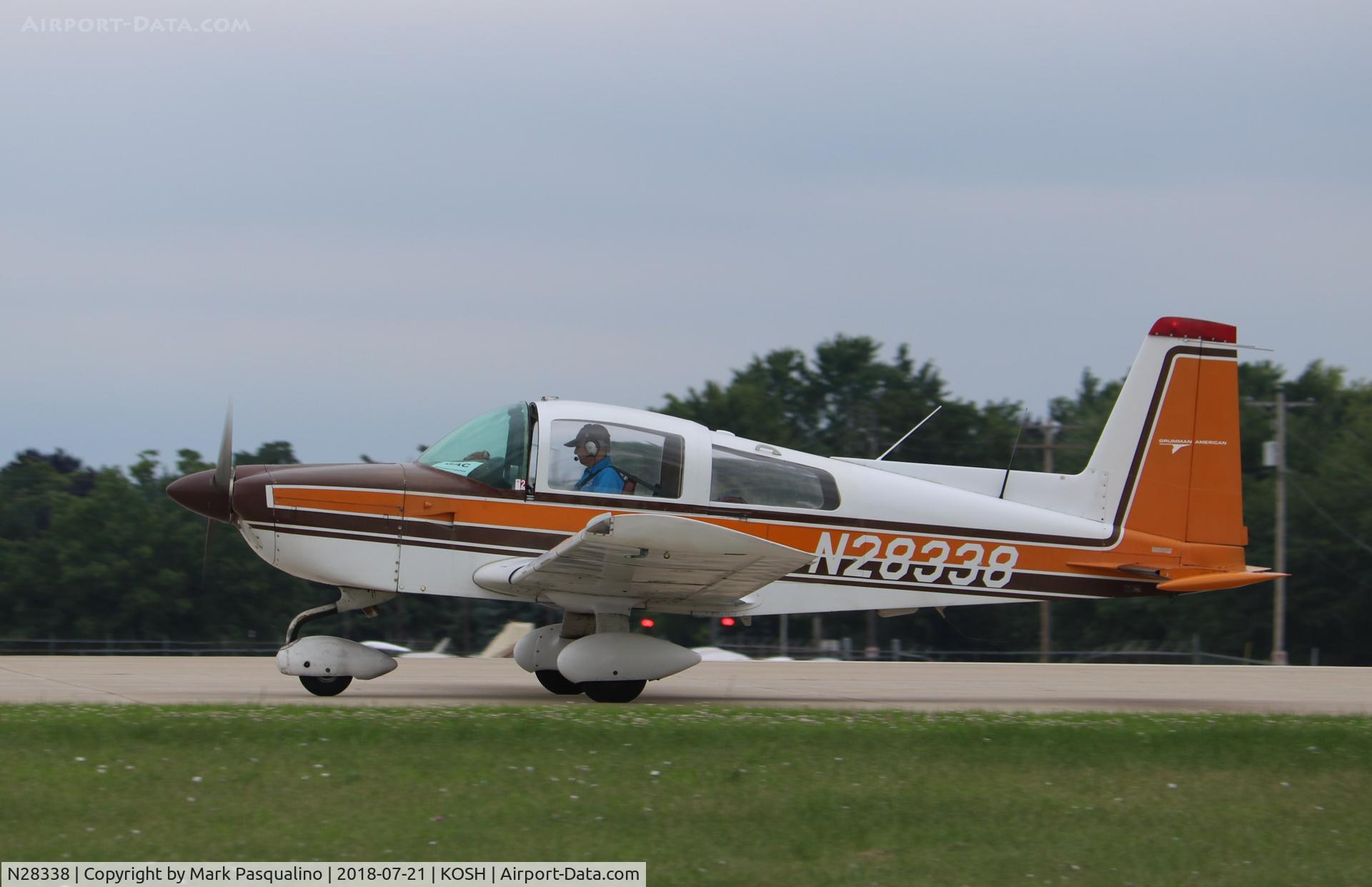 N28338, 1977 Grumman American AA-5B Tiger C/N AA5B0569, AA-5B