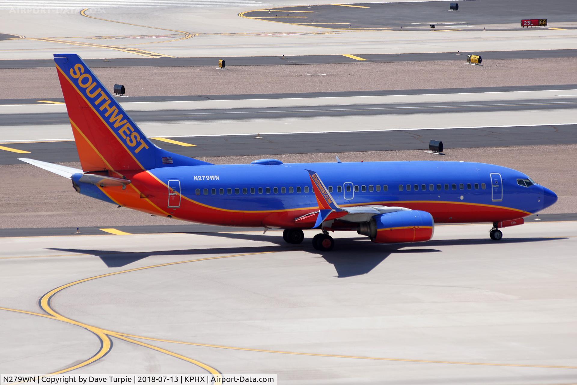N279WN, 2007 Boeing 737-7H4 C/N 32532, No comment.