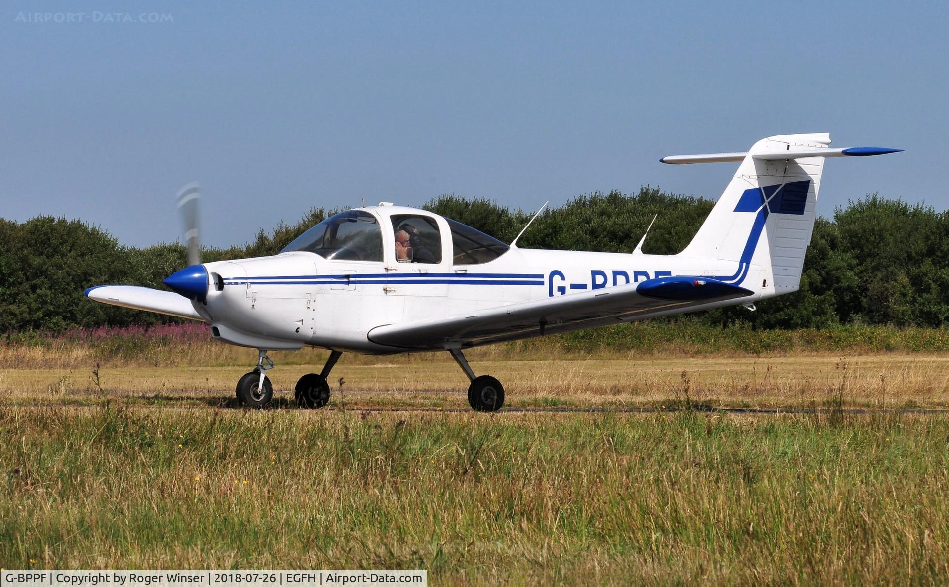 G-BPPF, 1979 Piper PA-38-112 Tomahawk Tomahawk C/N 38-79A0578, Visiting Tomahawk