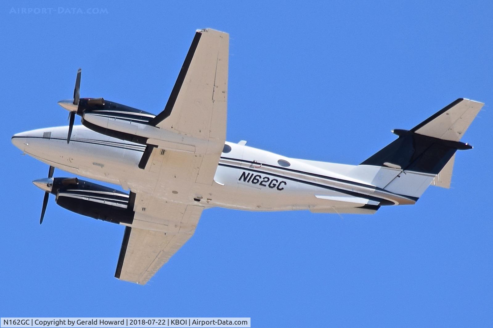 N162GC, 1985 Beech B200 King Air C/N BB-1238, Departing BOI.