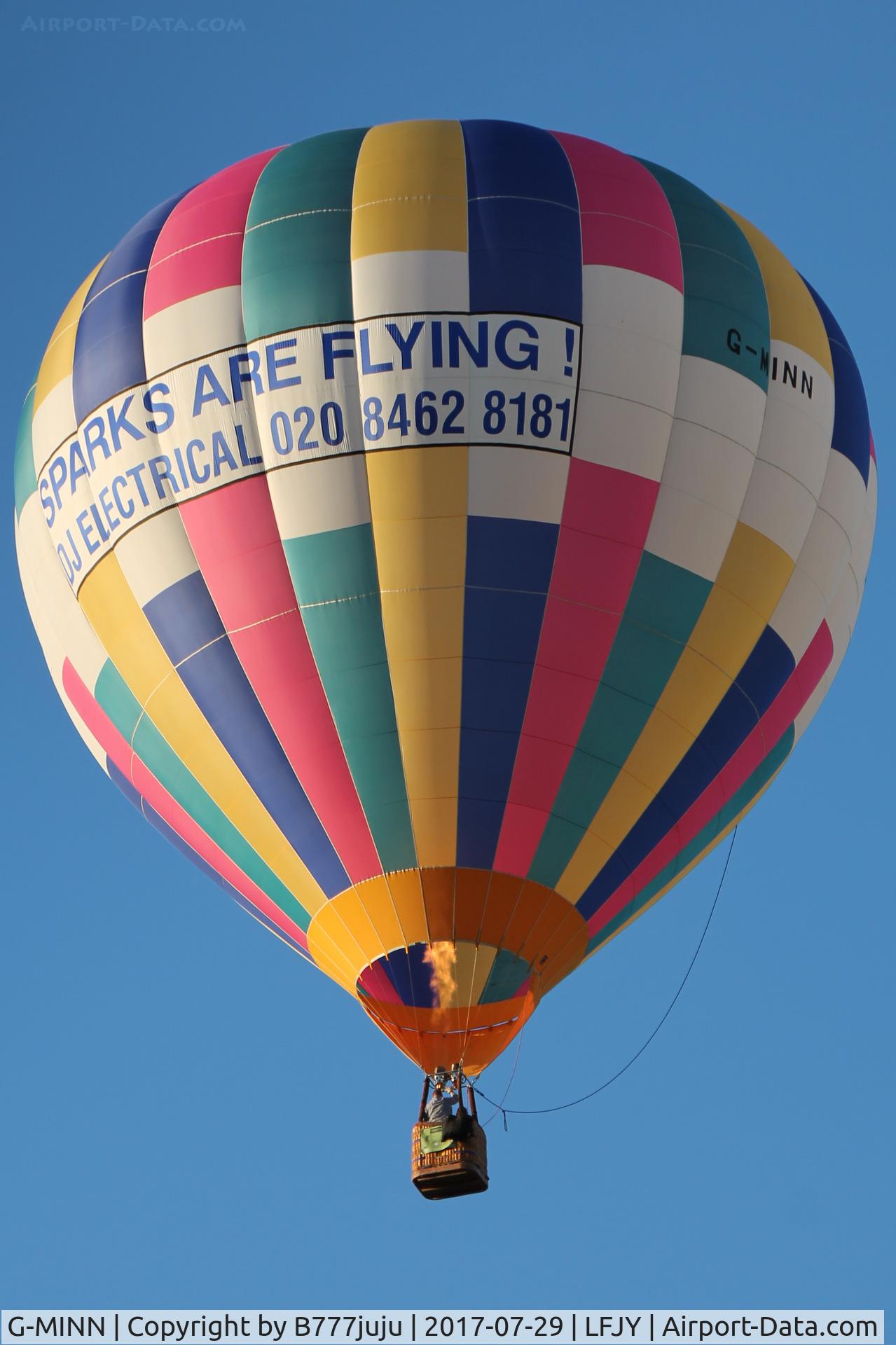 G-MINN, 2003 Lindstrand Balloons LBL 90A C/N 883, at Chambley