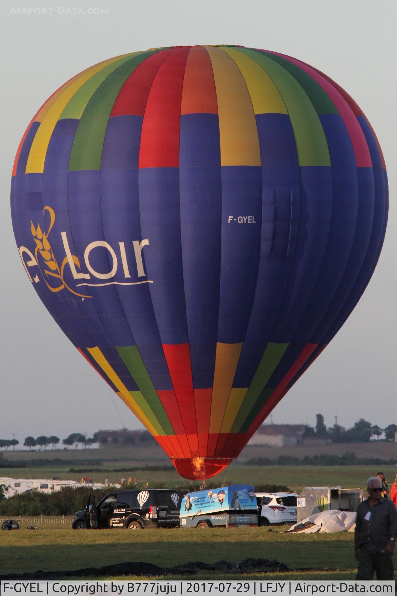 F-GYEL, UltraMagic N-425 C/N 425-06, at Chambley