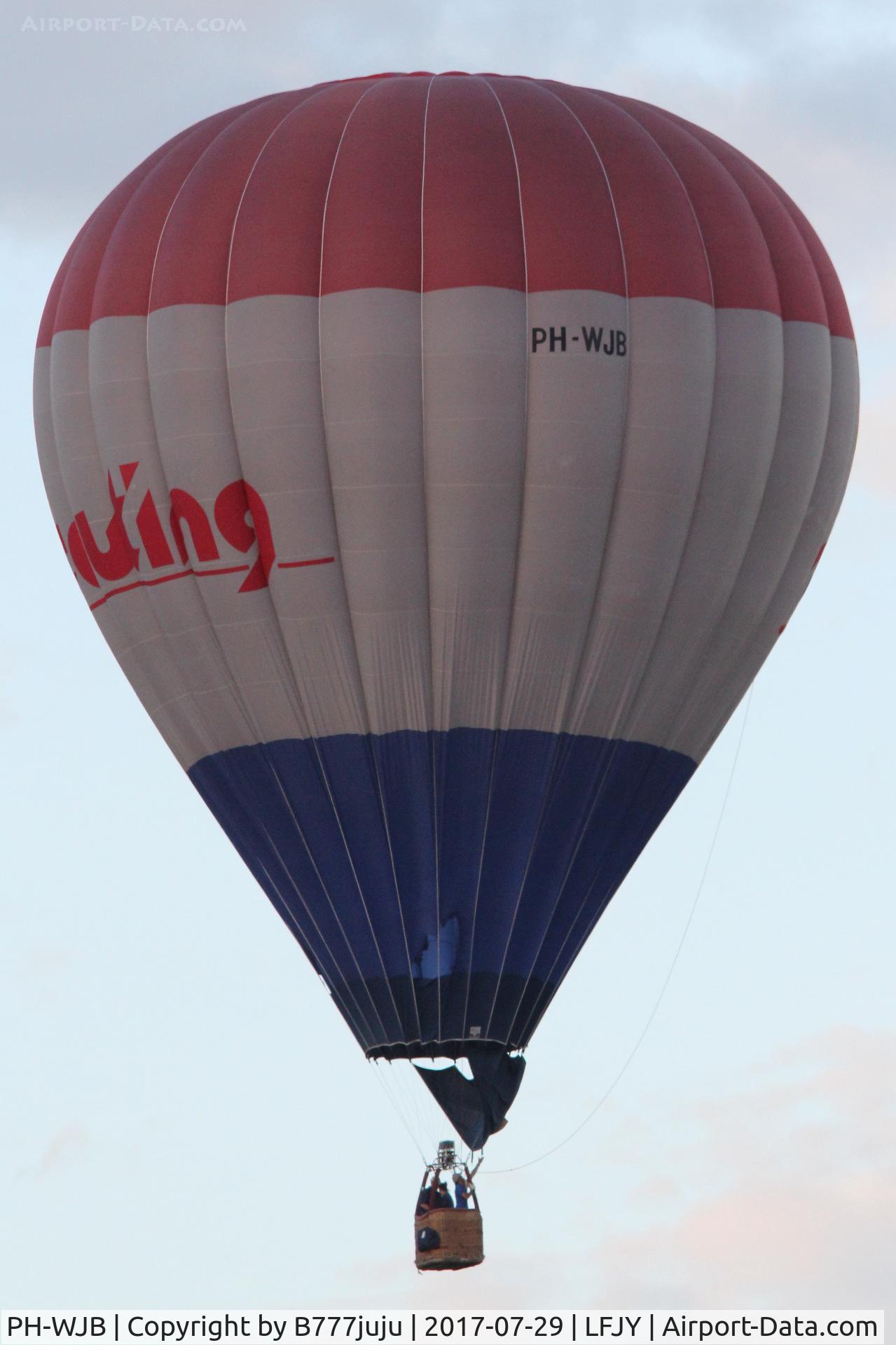PH-WJB, UltraMagic M-105 C/N 105/29, at Chambley