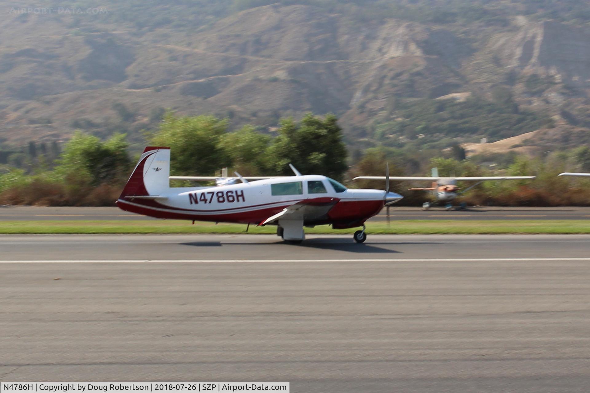 N4786H, 1979 Mooney M20J 201 C/N 24-0876, 1979 Mooney M20J 201, Lycoming IO-360 A&C 200 Hp, landing roll Rwy 22