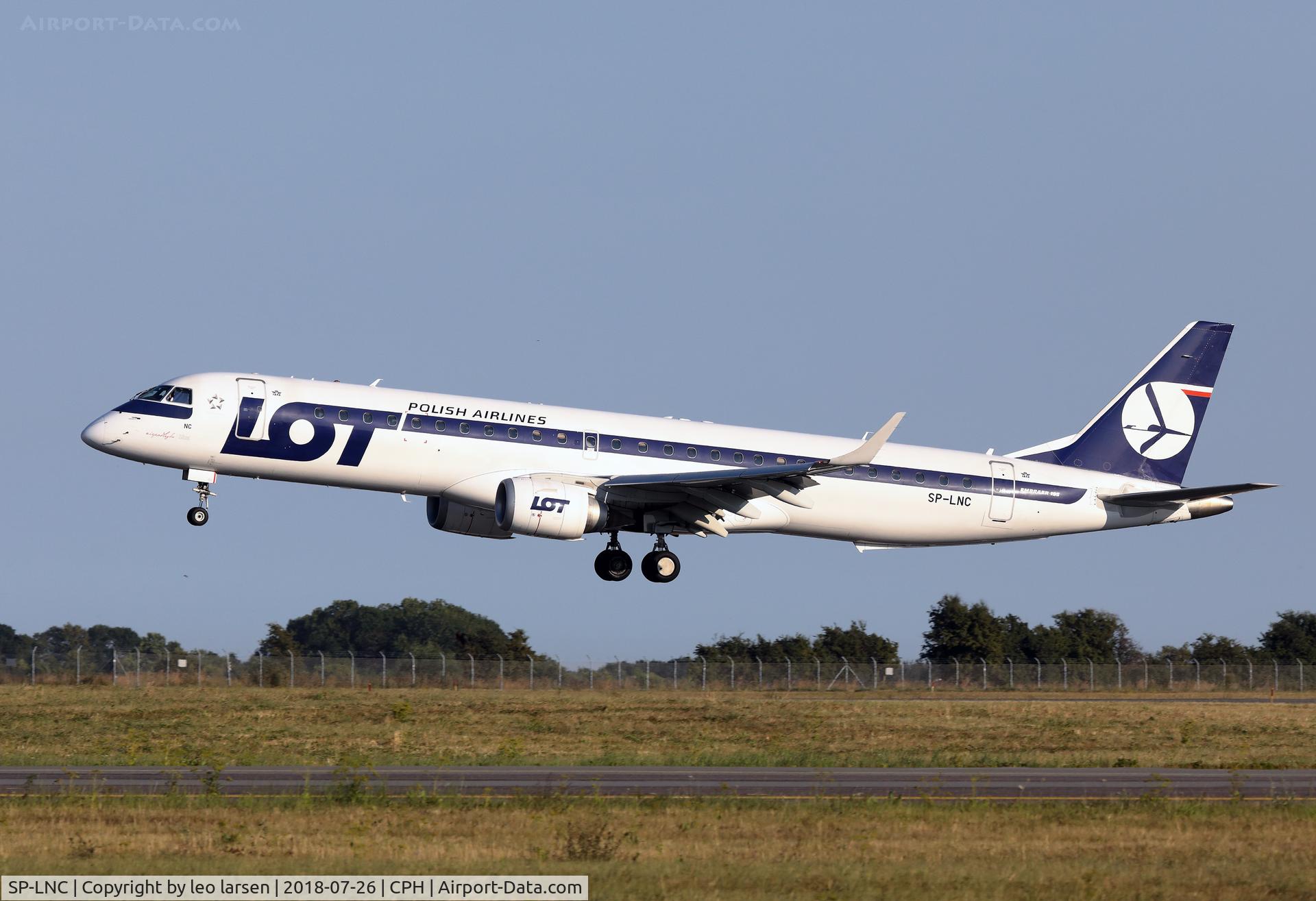 SP-LNC, 2011 Embraer 195LR (ERJ-190-200LR) C/N 19000462, Copenhagen 26.7.2018 L/D R-04L