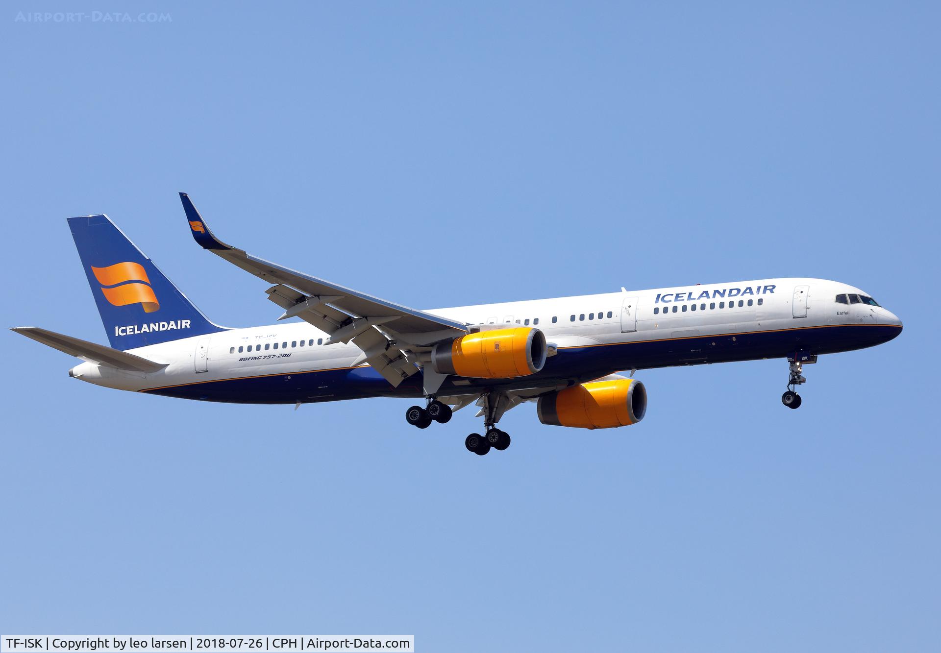 TF-ISK, 1991 Boeing 757-223 C/N 24606, Copenhagen 26.7.2018 L/D R-04L