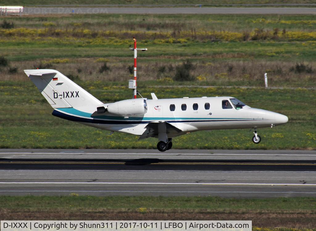 D-IXXX, 2000 Cessna 525 CitationJet CJ1 C/N 525-0393, Landing rwy 14R
