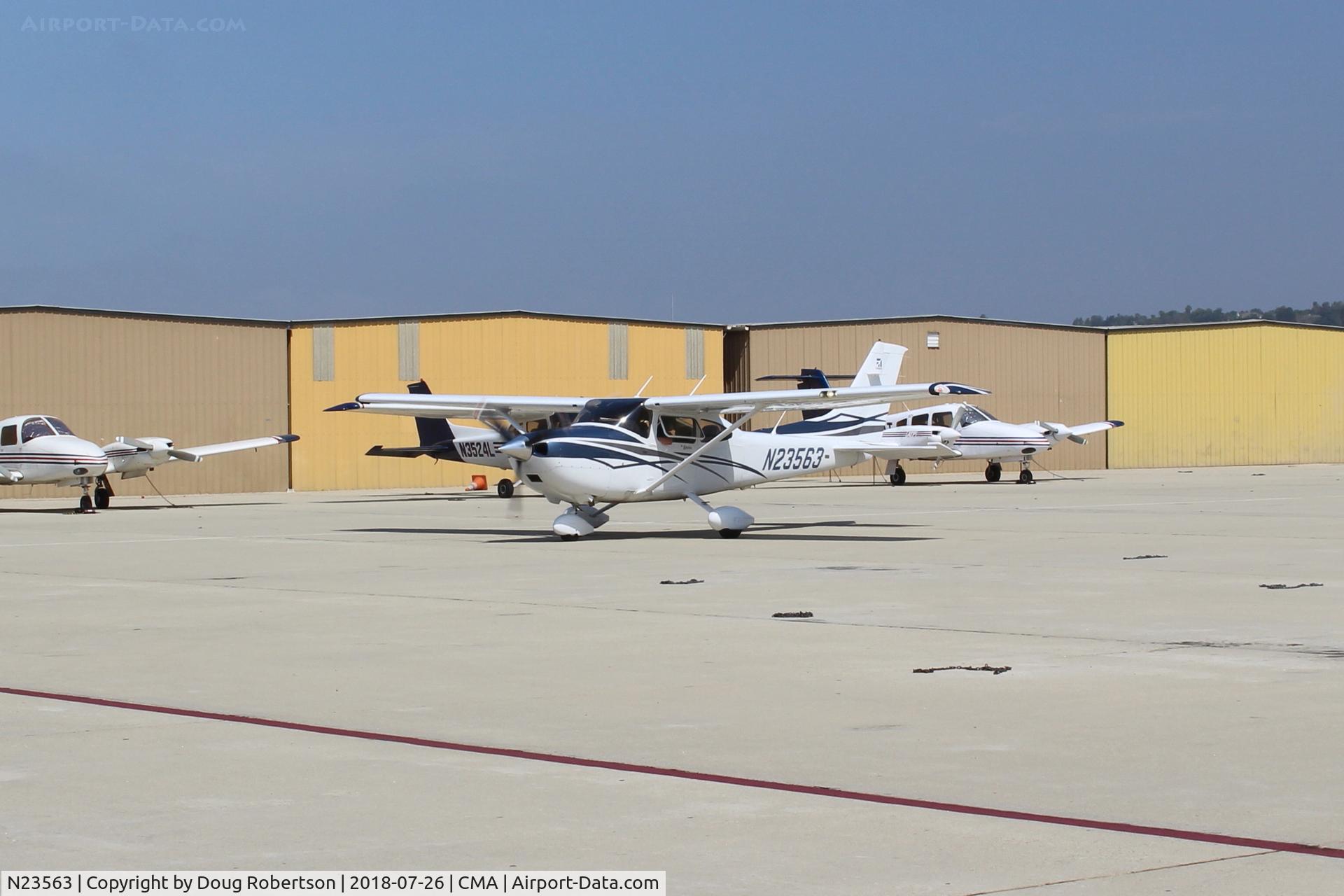 N23563, 2007 Cessna T182T Turbo Skylane C/N T18208754, 2007 Cessna T182T TURBO SKYLANE, Lycoming TIO-540-AK1A 235 Hp, taxiing in to a ramp position