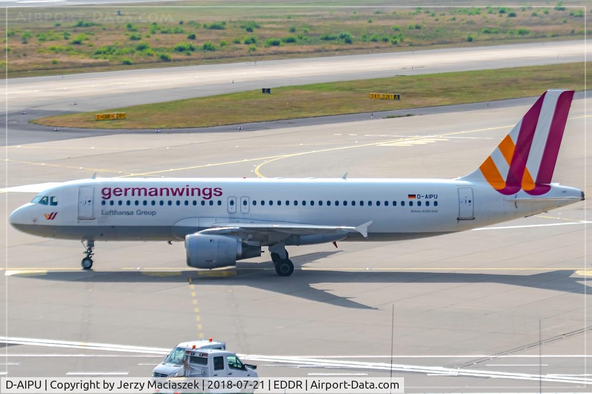D-AIPU, 1990 Airbus A320-211 C/N 135, Airbus A320-211