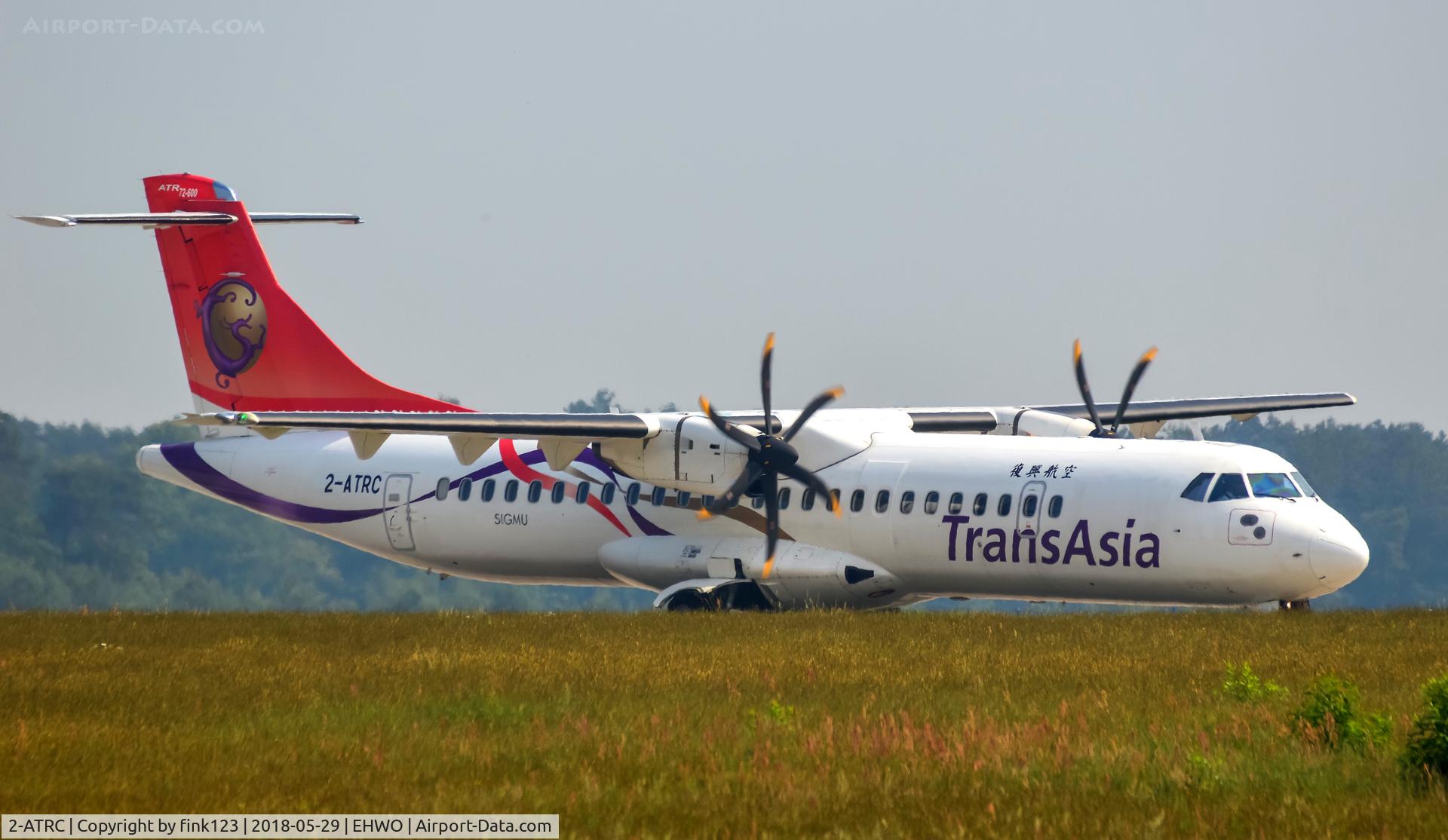 2-ATRC, 2013 ATR 72-600 C/N 1133, Transasia final runway 07