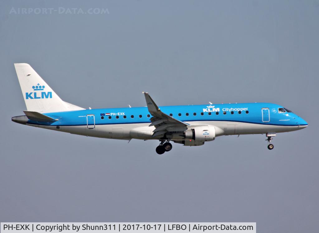PH-EXK, 2017 Embraer 175STD (ERJ-170-200) C/N 17000629, Landing rwy 14L