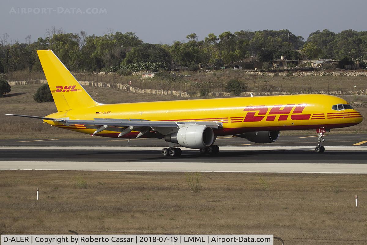 D-ALER, 1994 Boeing 757-2Q8/SF C/N 27351, Runway 31