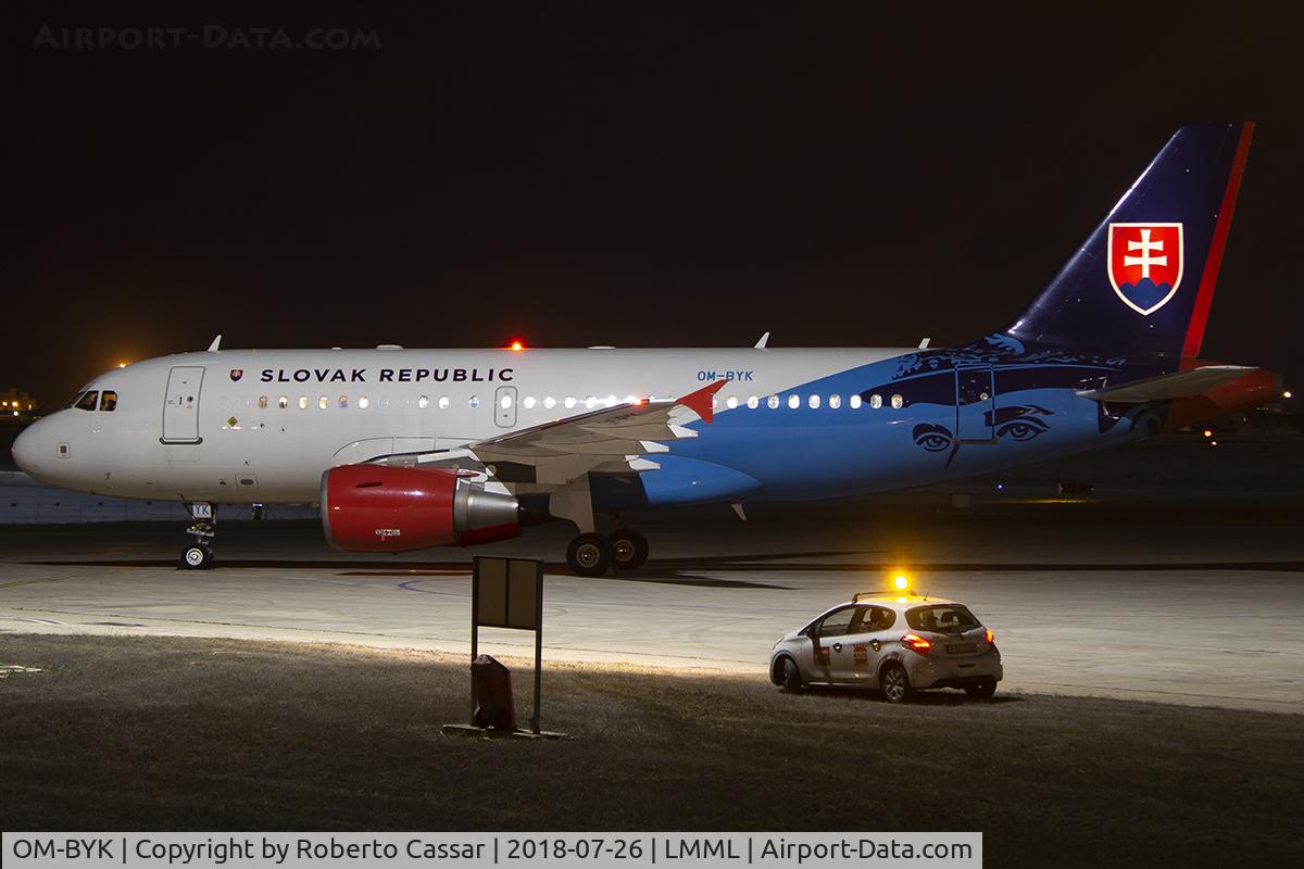 OM-BYK, 2001 Airbus ACJ319 (A319-115/CJ) C/N 1485, Park 4