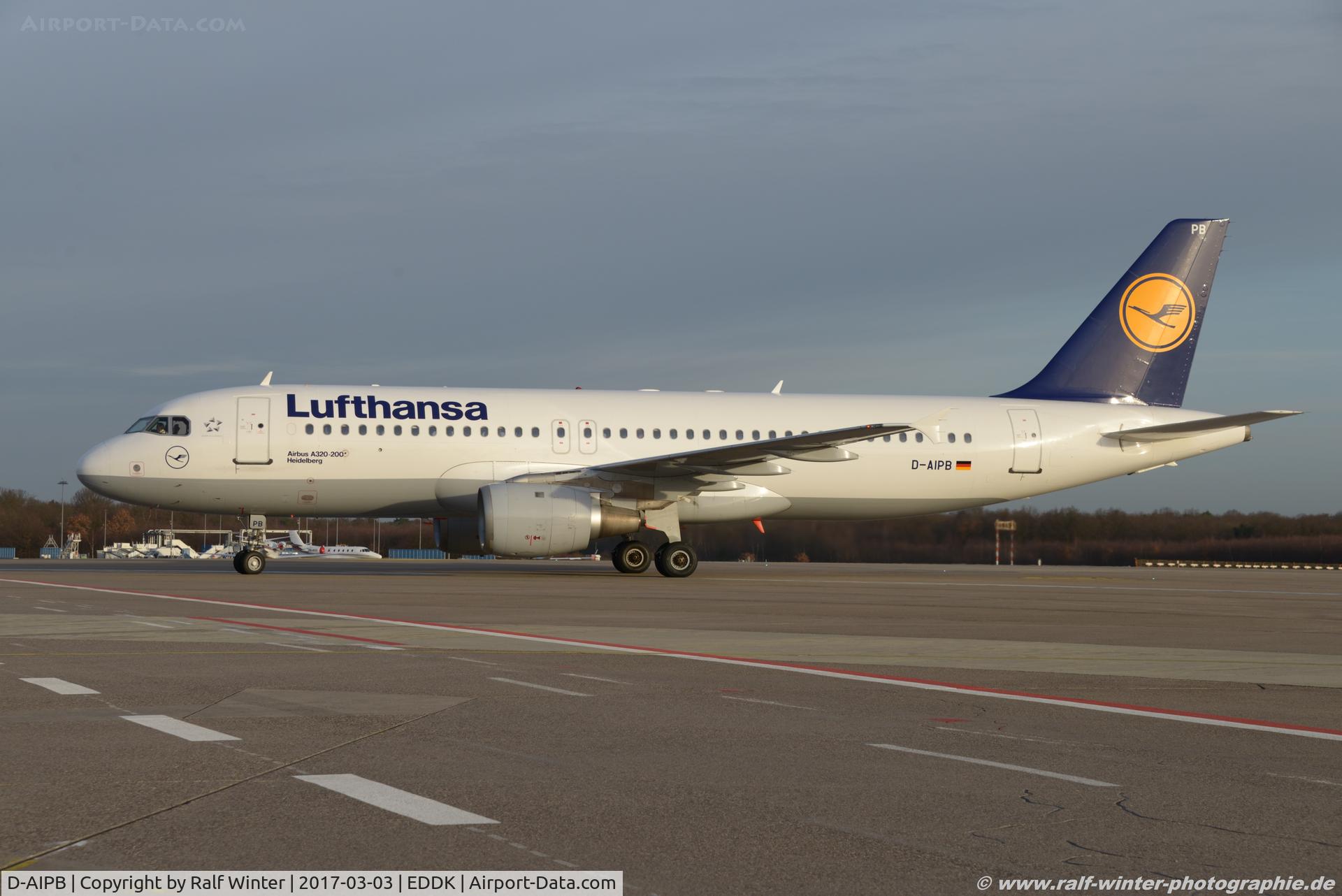 D-AIPB, 1989 Airbus A320-211 C/N 0070, Airbus A320-211 - LH DLH Lufthansa 'Heidelberg' - 70 - D-AIPB - 03.03.2017 - CGN