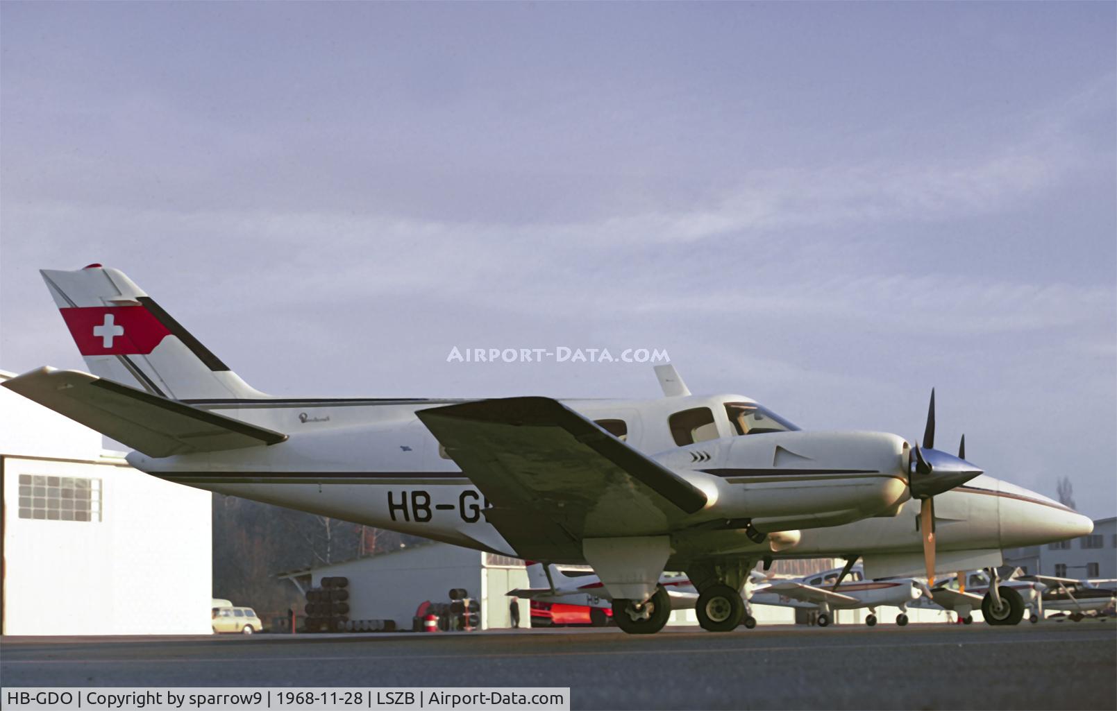 HB-GDO, 1968 Beech 60 Duke C/N P-17, During a short time at Berne. Scanned from a slide.