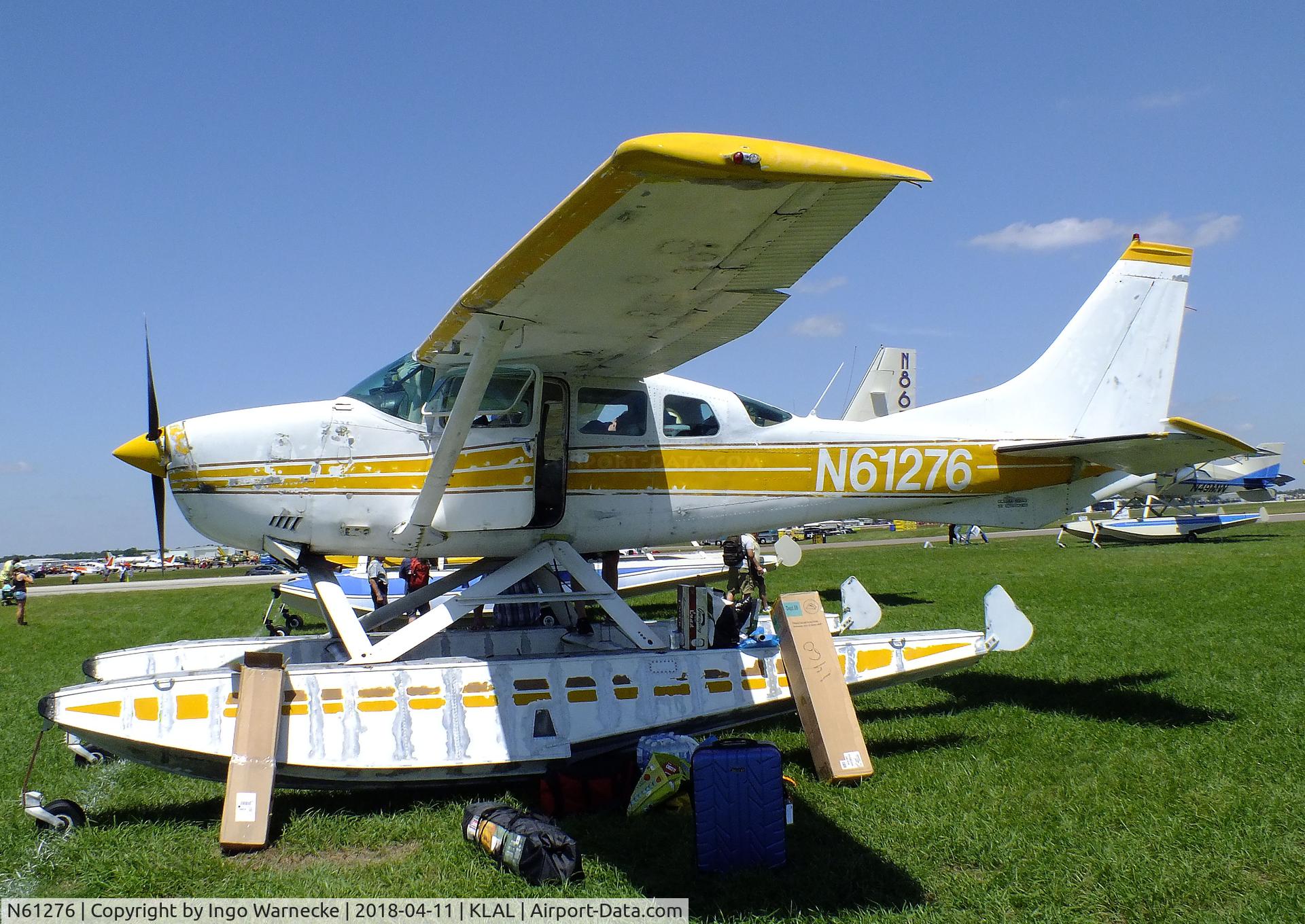 N61276, 1973 Cessna U206F Stationair C/N U20602069, Cessna U206F Super Skywagon on amphibious floats at 2018 Sun 'n Fun, Lakeland FL