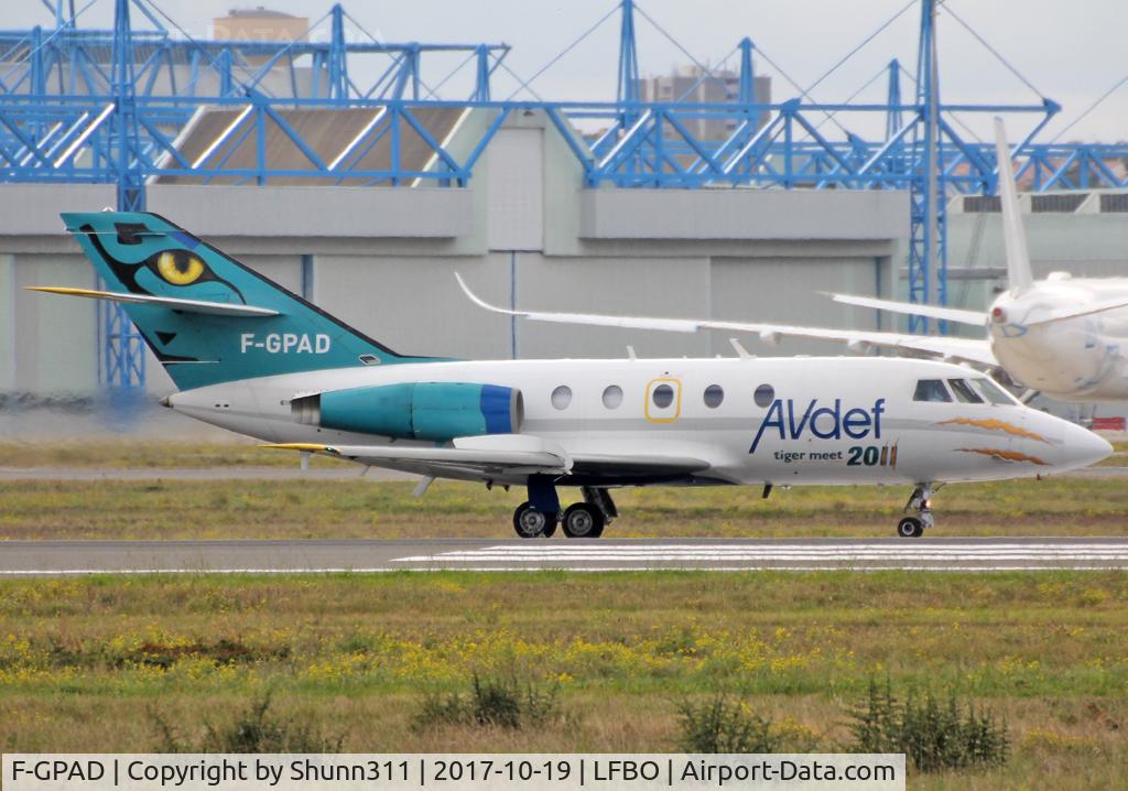 F-GPAD, 1973 Dassault Falcon (Mystere) 20E C/N 280, Taxiing rwy 32R after photo flight test with Airbus A330NEO first flight... Still in Tiger Meet 2011 c/s