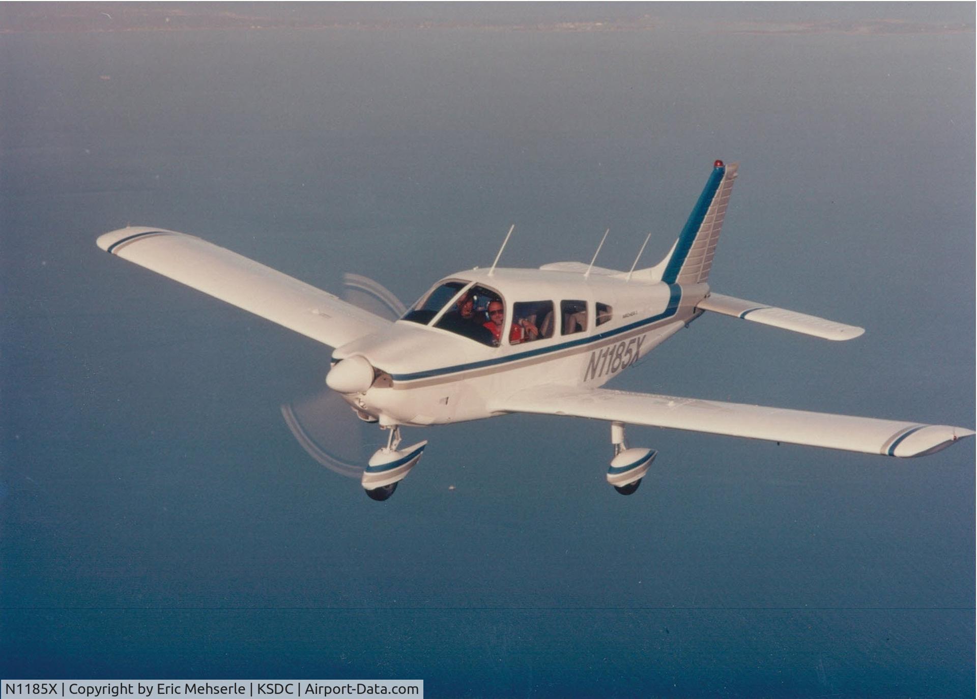 N1185X, 1975 Piper PA-28-180 C/N 28-7505222, 1975 Piper Archer