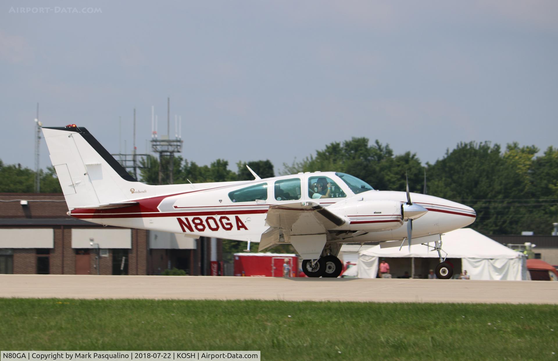 N80GA, 1979 Beech E-55 Baron C/N TE-1169, Beech E55