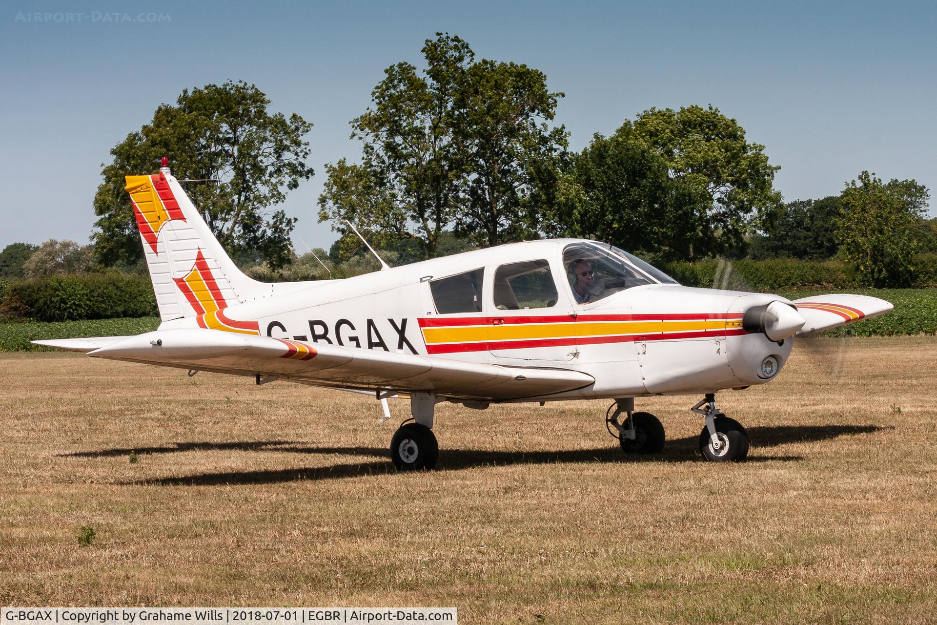 G-BGAX, 1973 Piper PA-28-140 Cherokee C/N 28-7325409, Piper PA-28 Cherokee 140 G-BGAX G-BGAX Group Breighton 1/7/18