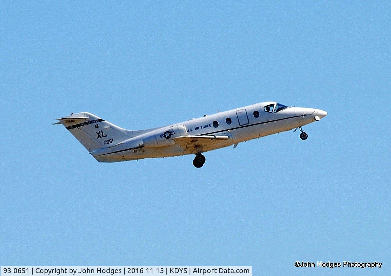 93-0651, 1993 Beechcraft T-1A Jayhawk C/N TT-108, playing around at Dyess
