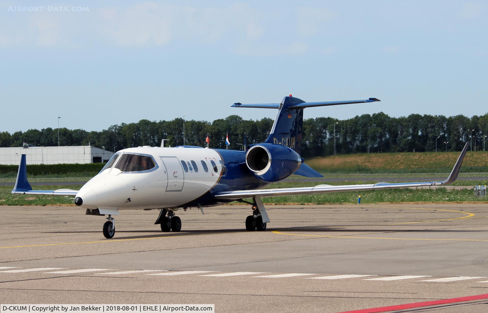 D-CKUM, Learjet 31A C/N 205, Lelystad Airport arriving