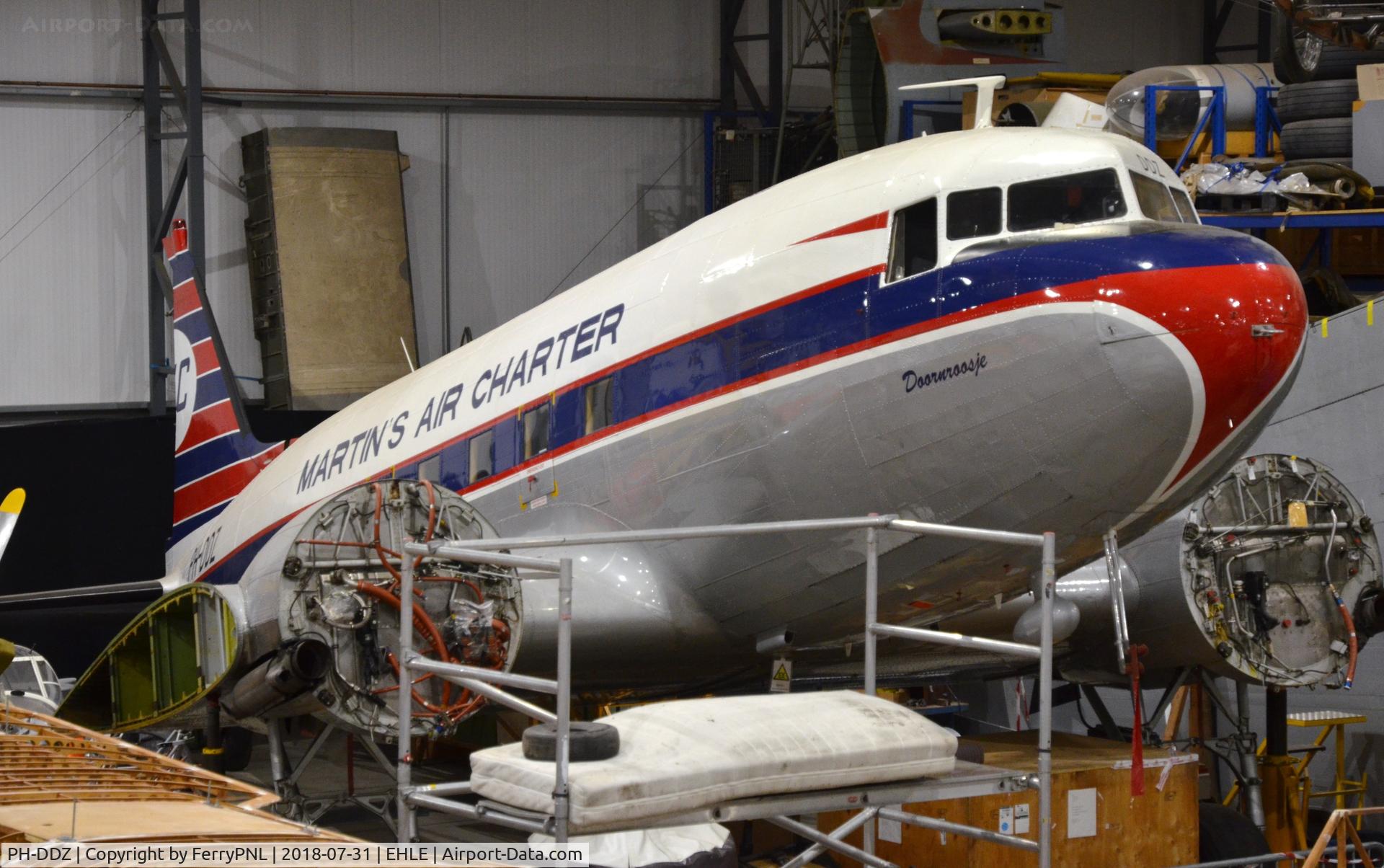 PH-DDZ, 1943 Douglas DC-3C-S1C3G (C-47A) C/N 19754, Sleeping beauty (doornroosje) is doing excatly what her name suggests.