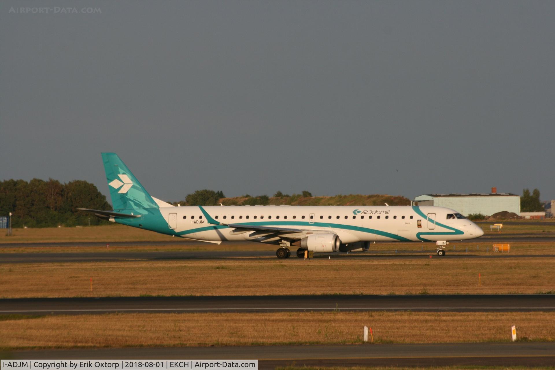 I-ADJM, 2009 Embraer 195LR (ERJ-190-200LR) C/N 19000258, I-ADJM taxing for takeoff rw 04R