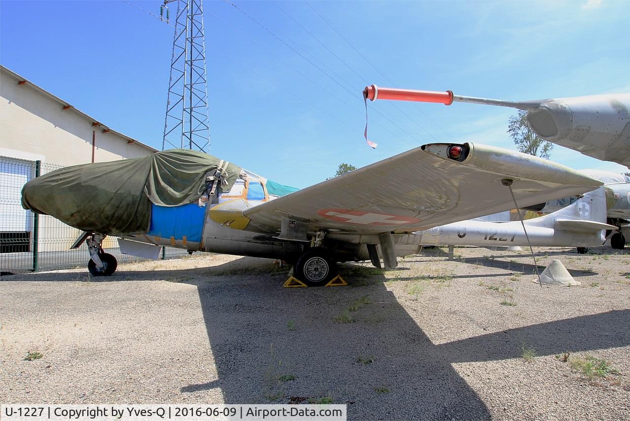 U-1227, 1959 De Havilland (F+W Emmen) Vampire T55 (DH-115) C/N 987, De Havilland Vampire T55, Les Amis de la 5ème Escadre Museum, Orange