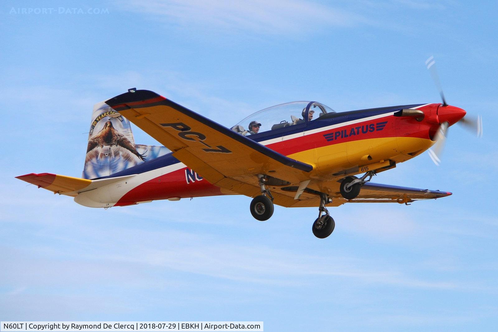 N60LT, 1999 Pilatus PC-7 C/N 615, Keiheuvel Fly in.