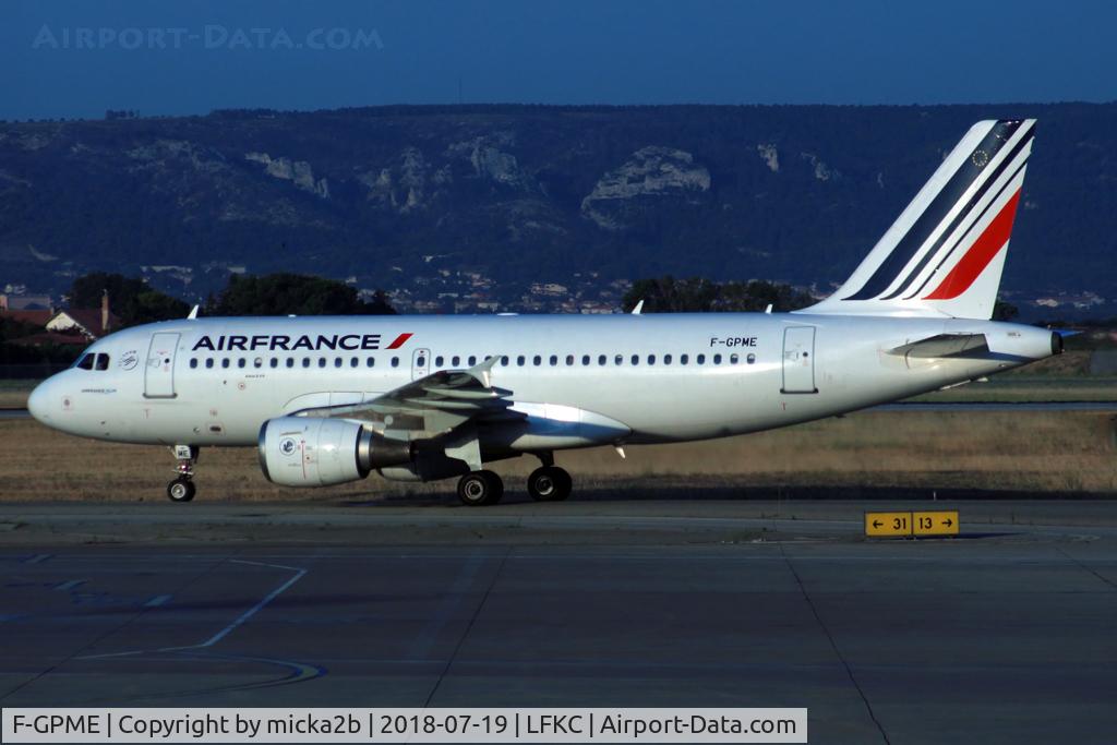 F-GPME, 1996 Airbus A319-113 C/N 625, Taxiing. Scrapped in november 2018