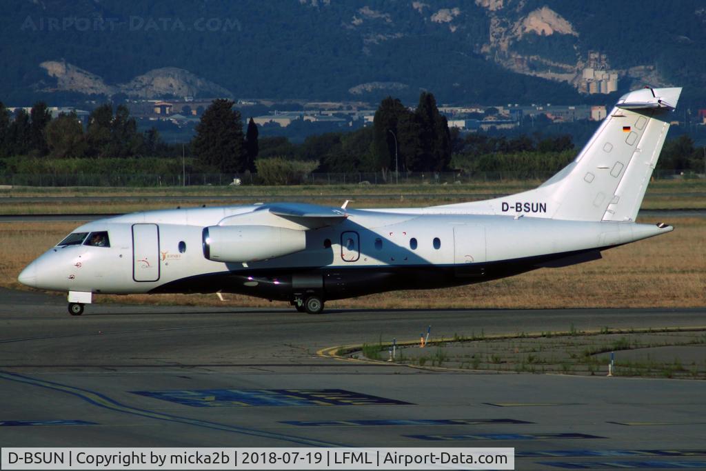 D-BSUN, 2000 Fairchild Dornier 328-300 328JET C/N 3147, Taxiing