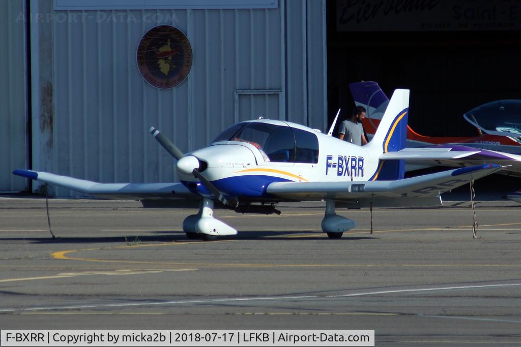 F-BXRR, Robin DR-400-140B Major C/N 1081, Parked