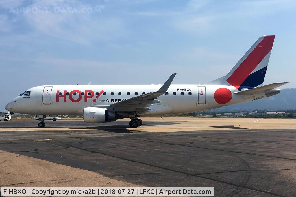 F-HBXO, 2004 Embraer 170LR (ERJ-170-100LR) C/N 17000033, Taxiing