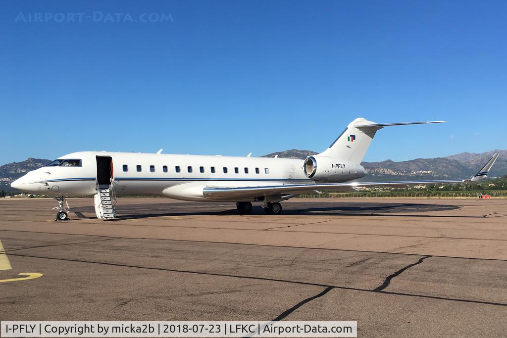 I-PFLY, 2014 Bombardier BD 700-1A10 Global 6000 C/N 9625, Parked