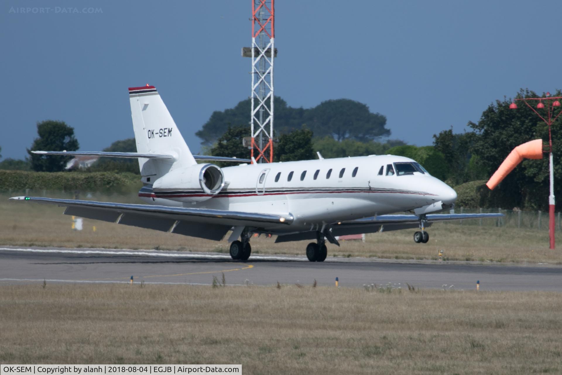 OK-SEM, 2006 Cessna 680 Citation Sovereign C/N 680-0114, Landing in Guernsey