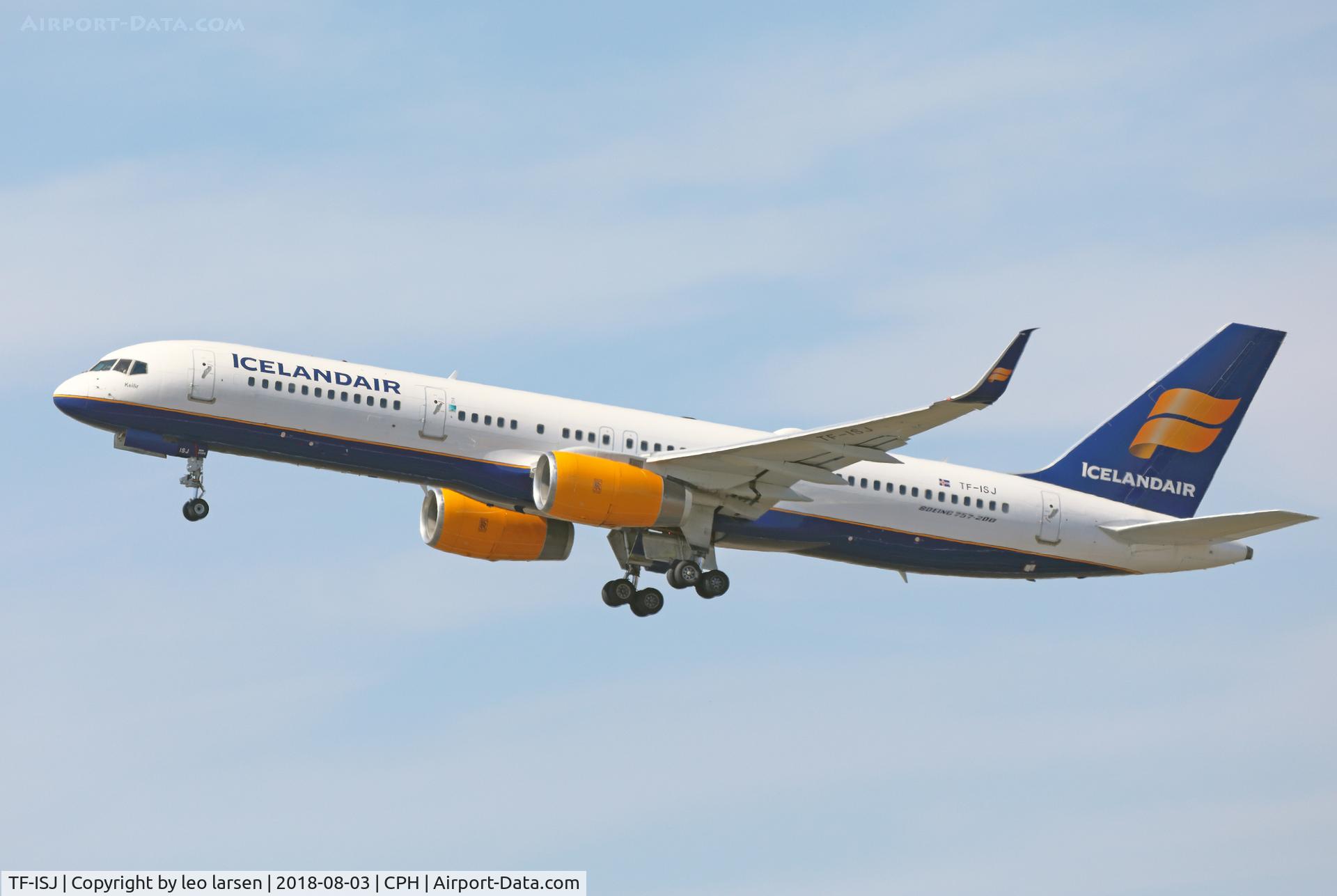 TF-ISJ, 1999 Boeing 757-256 C/N 26249, Copenhagen 3.8.2018
