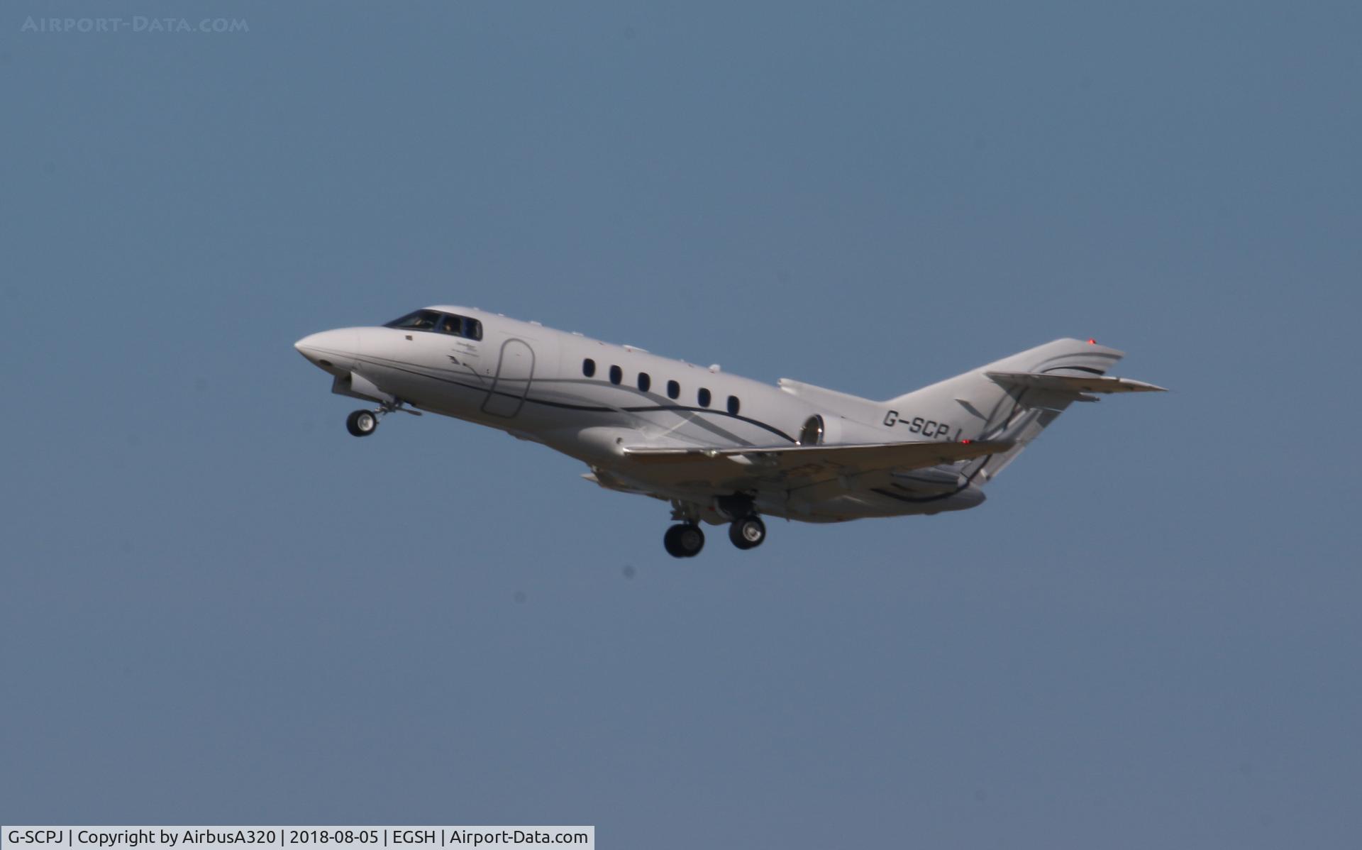 G-SCPJ, 2009 Hawker Beechcraft 900XP C/N HA-0140, Rotate from RWY 27 Gear up