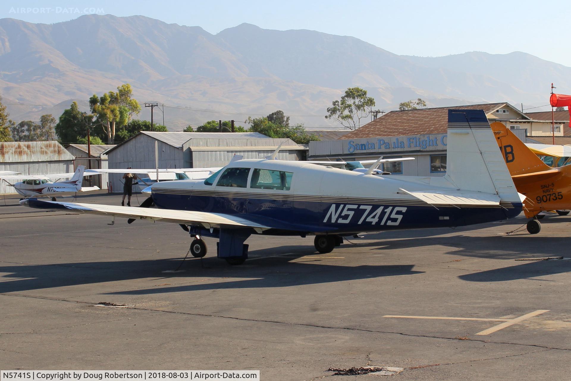 N5741S, 1984 Mooney M20K C/N 25-0812, 1984 Mooney M20K 231, Continental TSIO-360-LB1 210 Hp Turbo, 61 built this model year, avg. price new-$139,915. Four place, On Transient Ramp