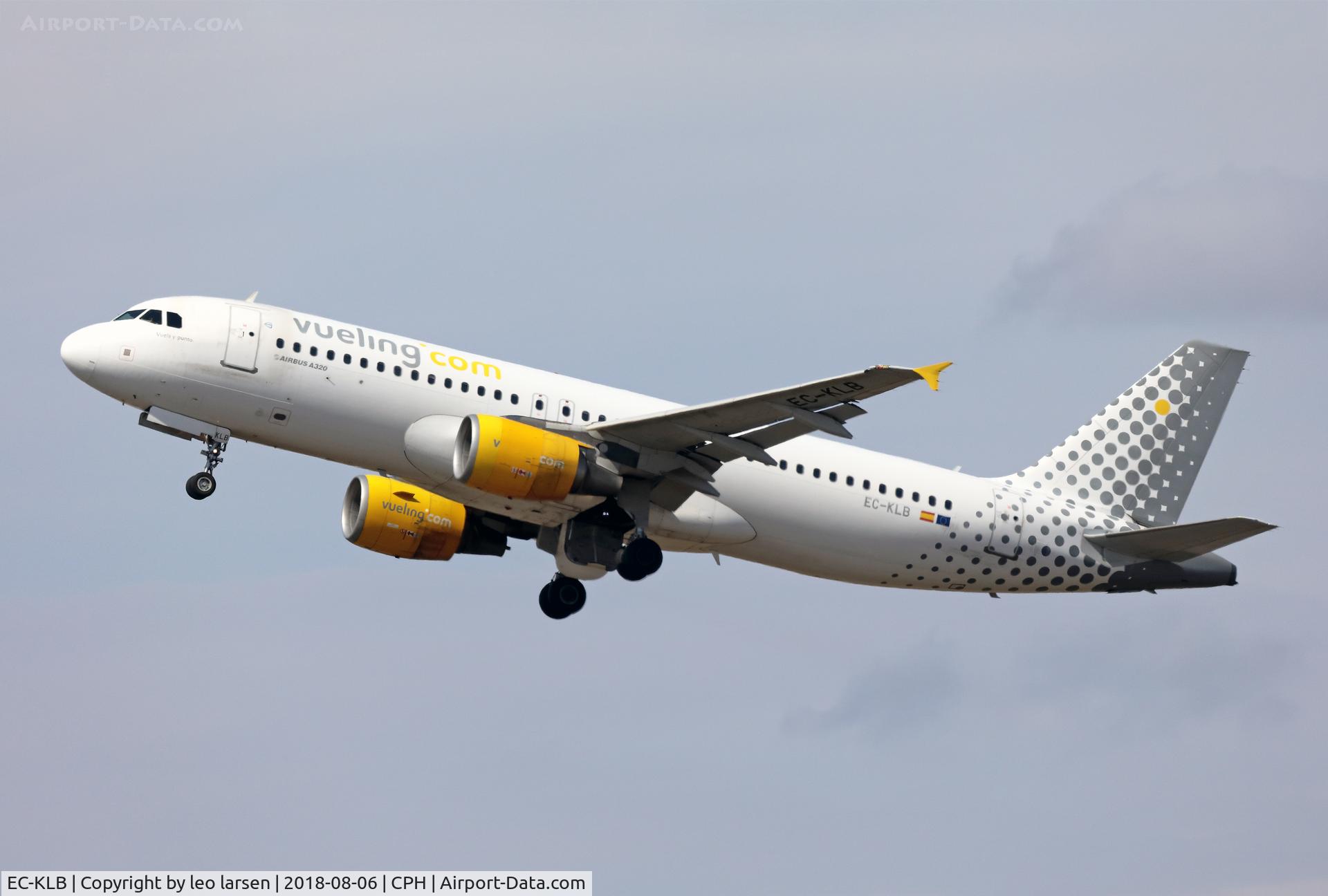 EC-KLB, 2007 Airbus A320-214 C/N 3321, Copenhagen 6.8.2018