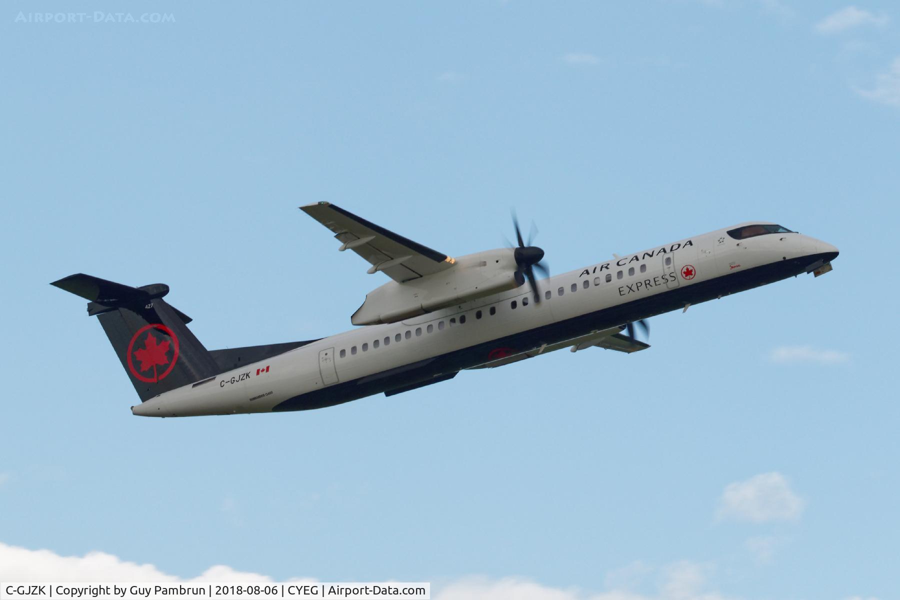 C-GJZK, 2015 De Havilland Canada DHC-8-402 Dash 8 C/N 4499, Departing
