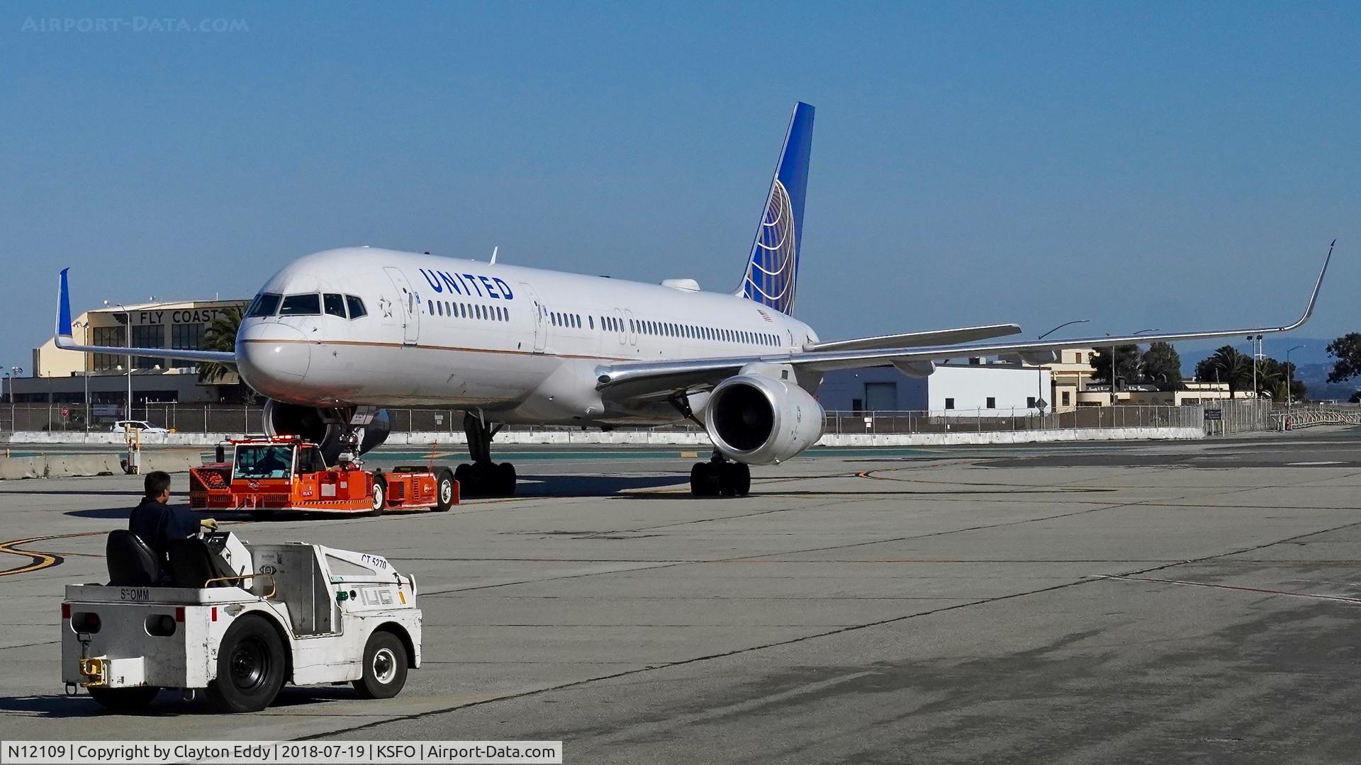 N12109, 1994 Boeing 757-224 C/N 27299, SFO 2018.
