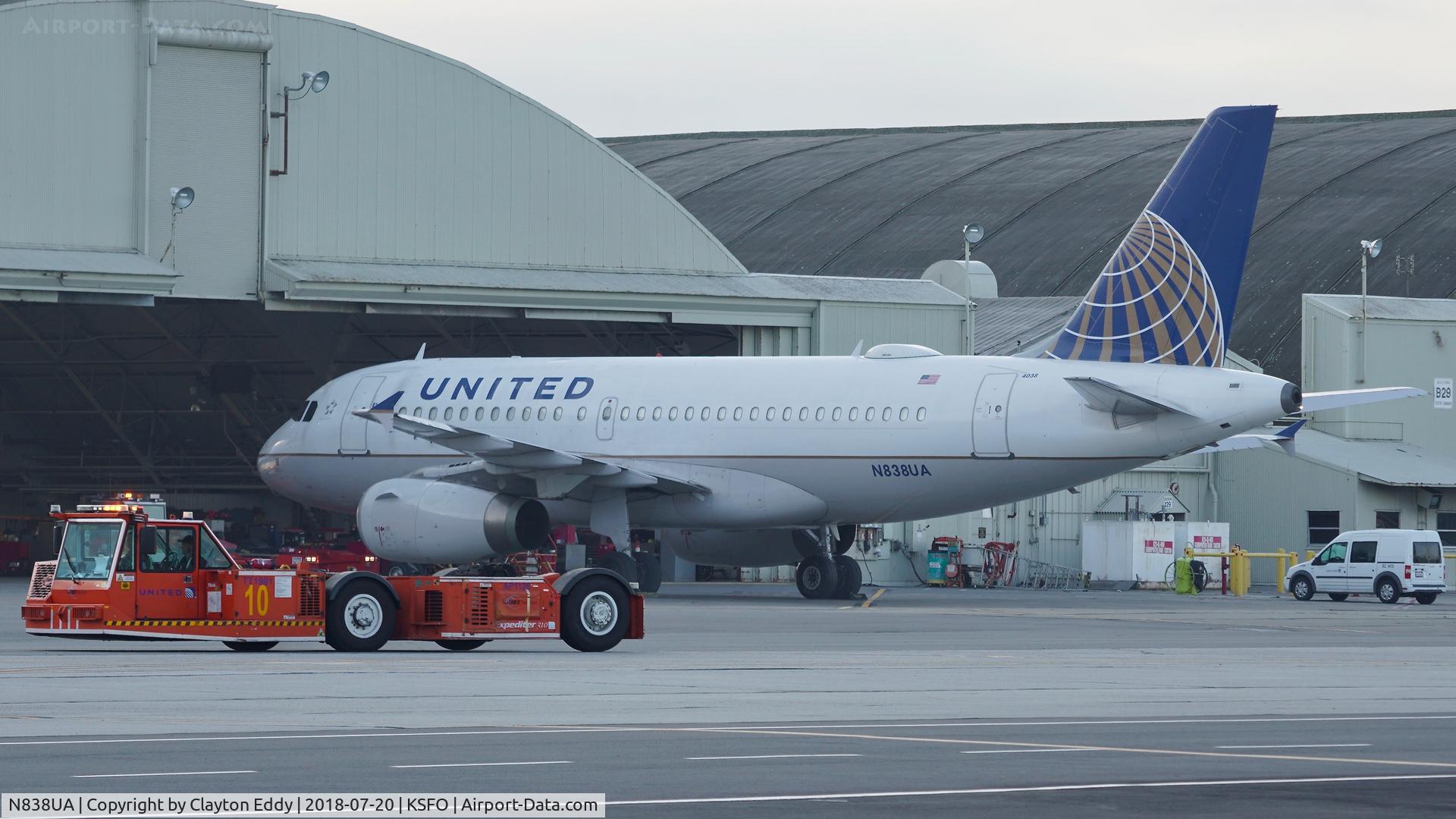 N838UA, 2001 Airbus A319-131 C/N 1477, SFO 2018.