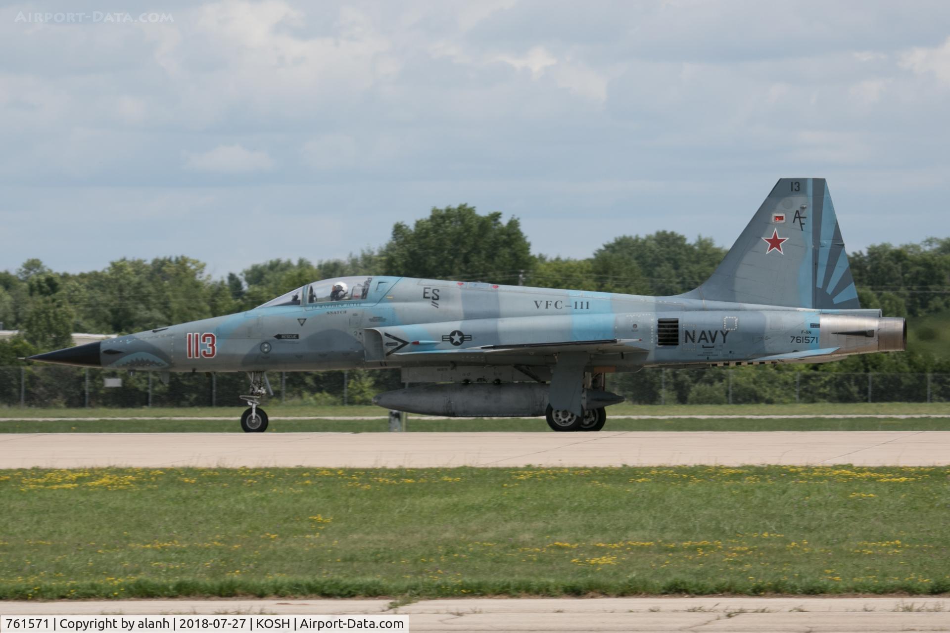 761571, Northrop F-5N Tiger II C/N L.1046, In a new aggressor scheme at AirVenture 2018