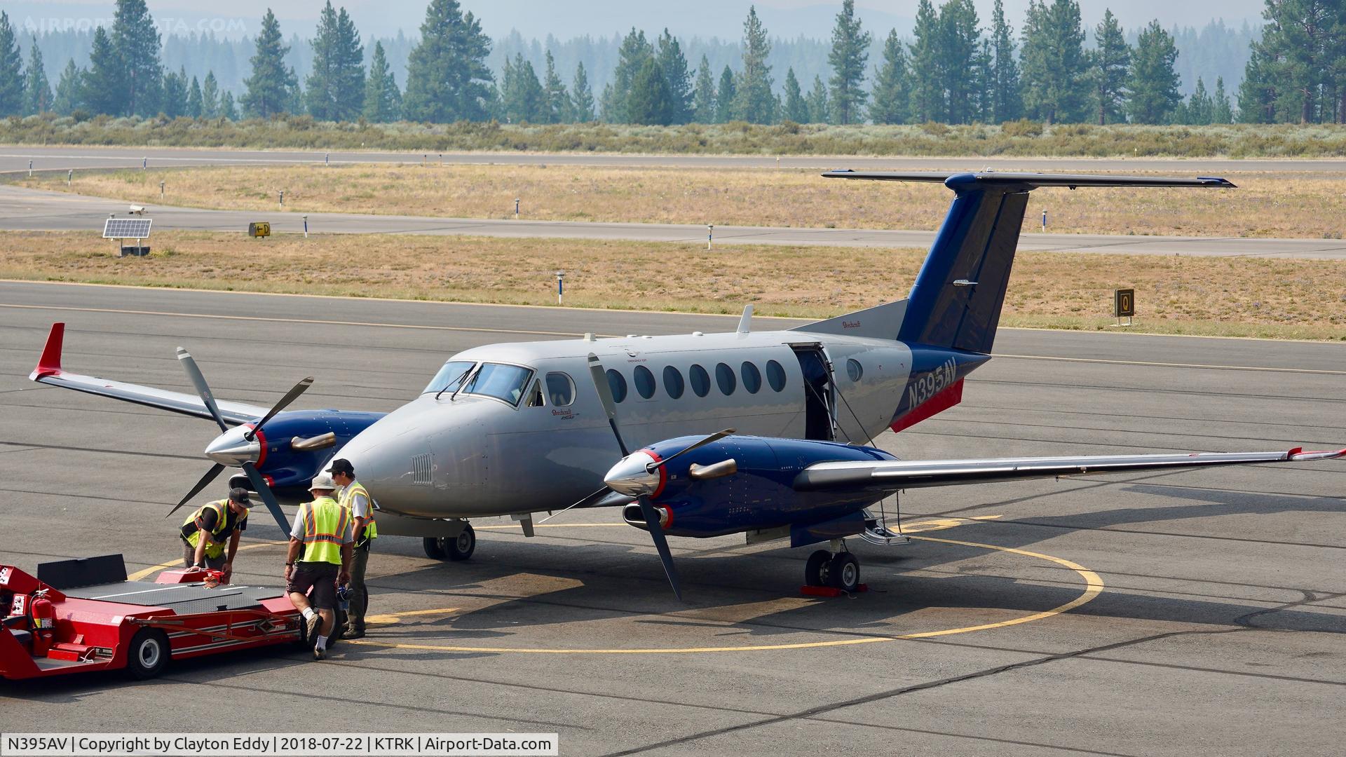 N395AV, 2003 Raytheon Aircraft Company B300 C/N FL-375, Truckee Airport California 2018.