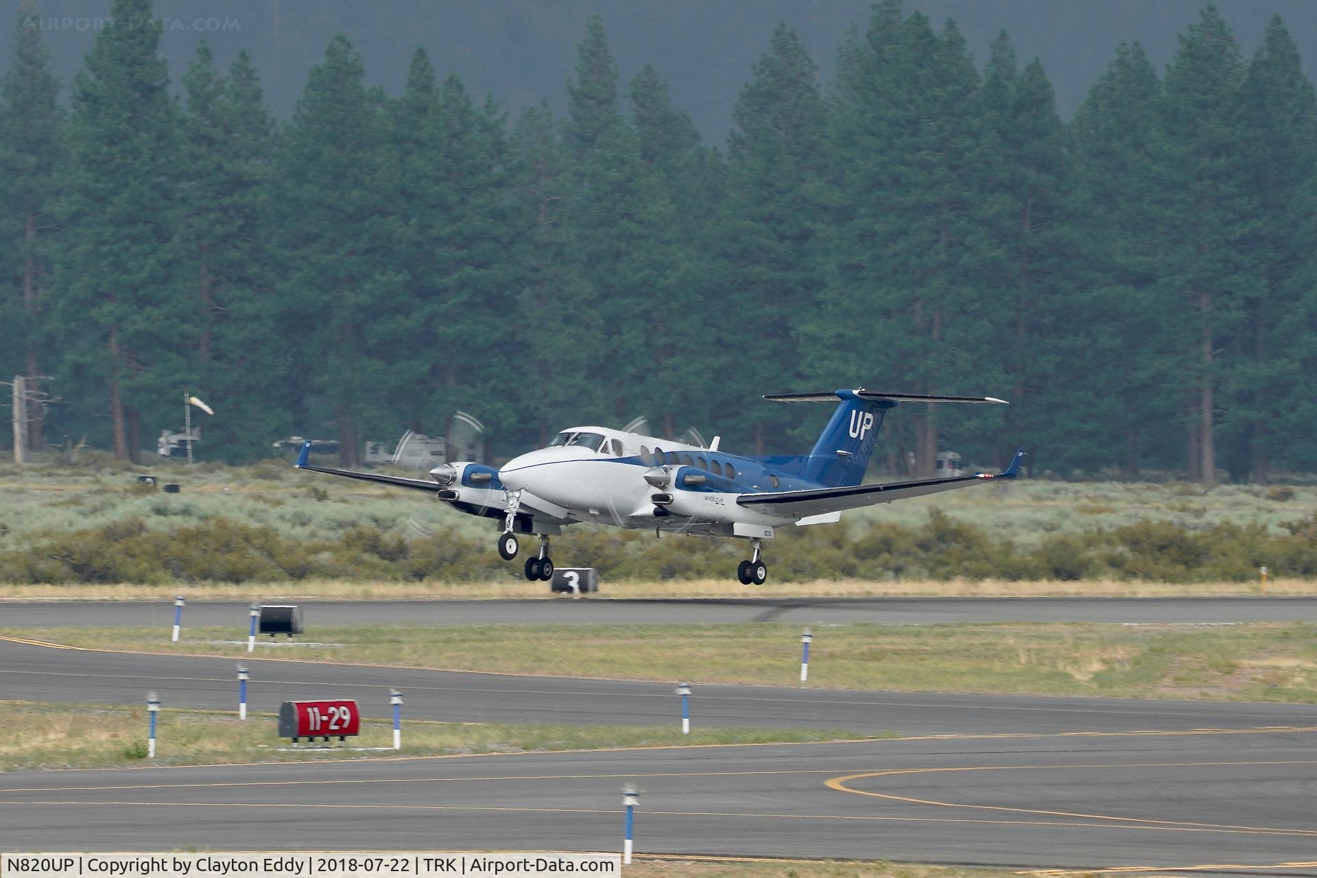 N820UP, 2014 Beechcraft B350i King Air C/N FL-905, Truckee Airport California 2018.