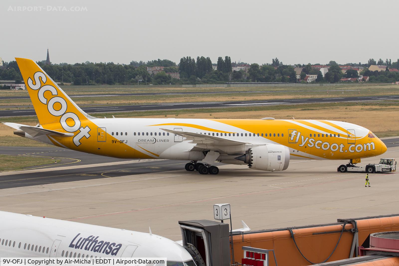 9V-OFJ, 2017 Boeing 787-8 Dreamliner Dreamliner C/N 37126, Scoot