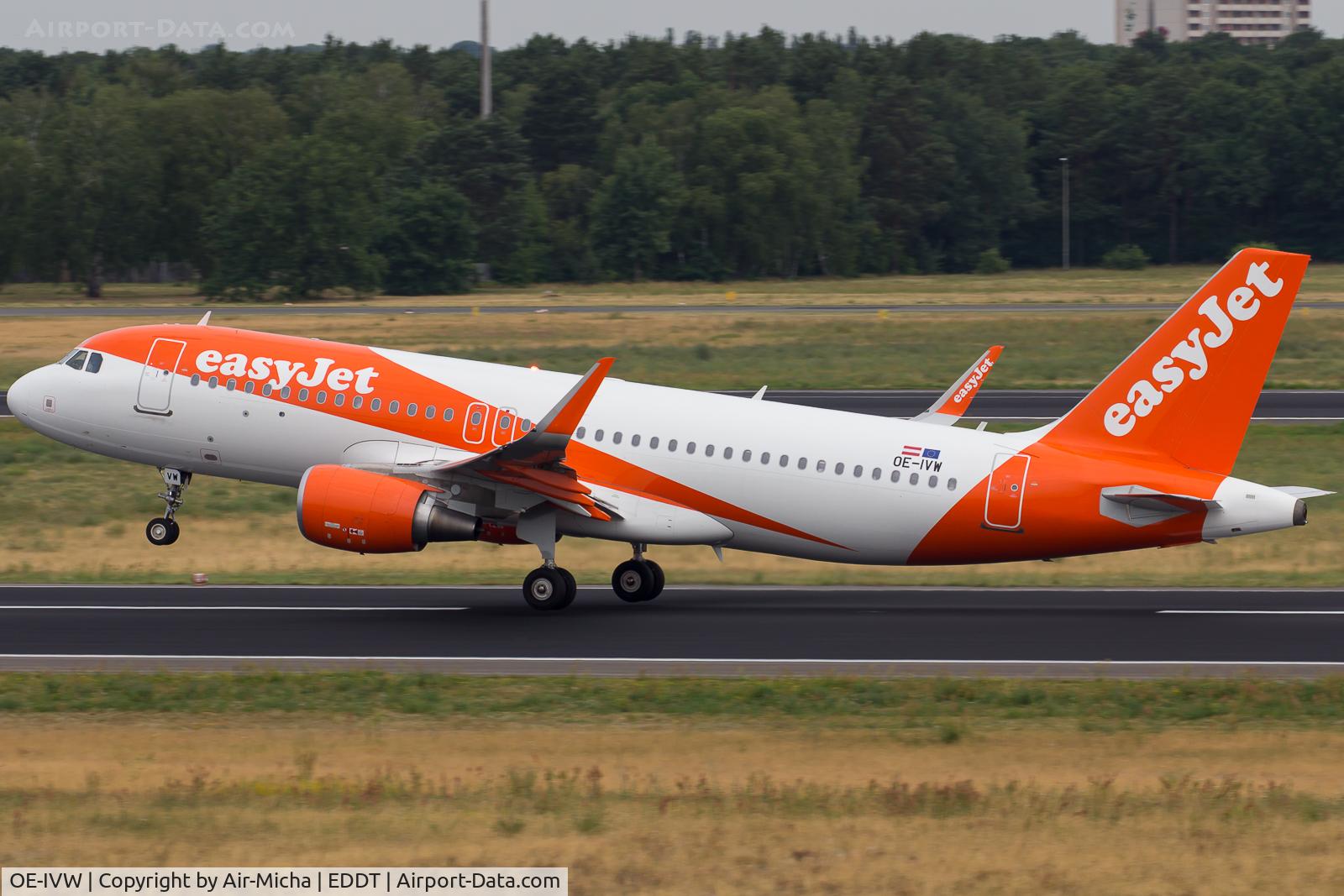 OE-IVW, 2016 Airbus A320-214 C/N 7067, easyJet Europe