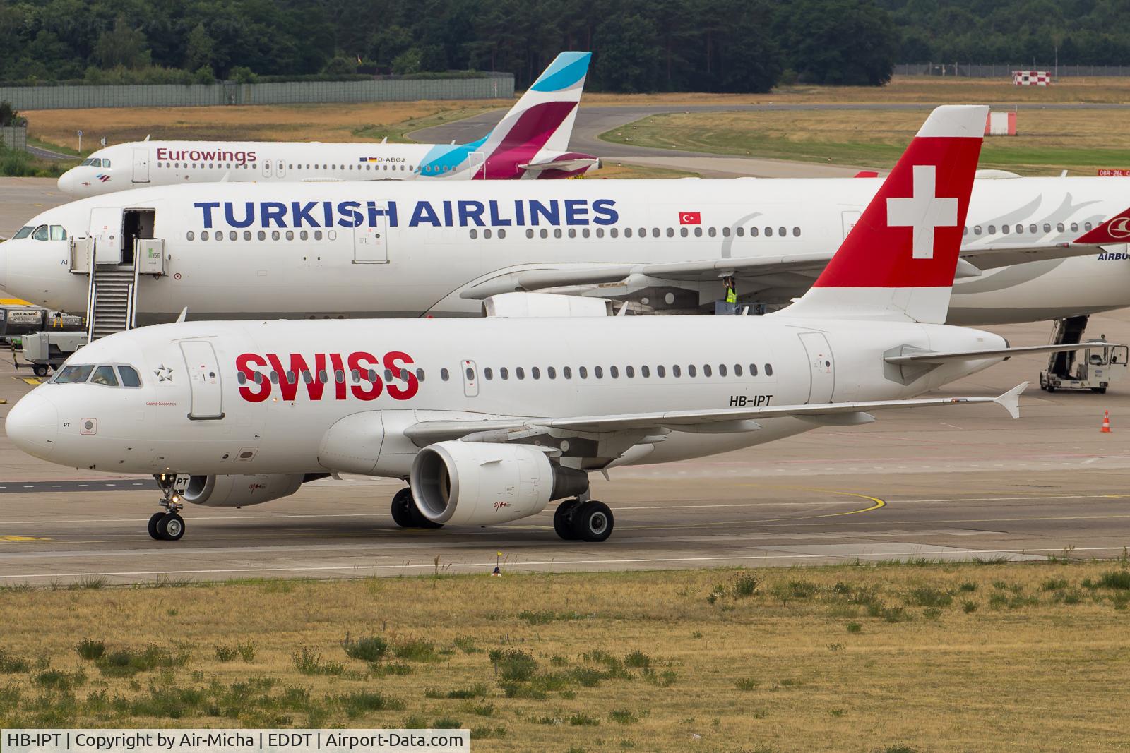 HB-IPT, 1997 Airbus A319-112 C/N 727, Swiss