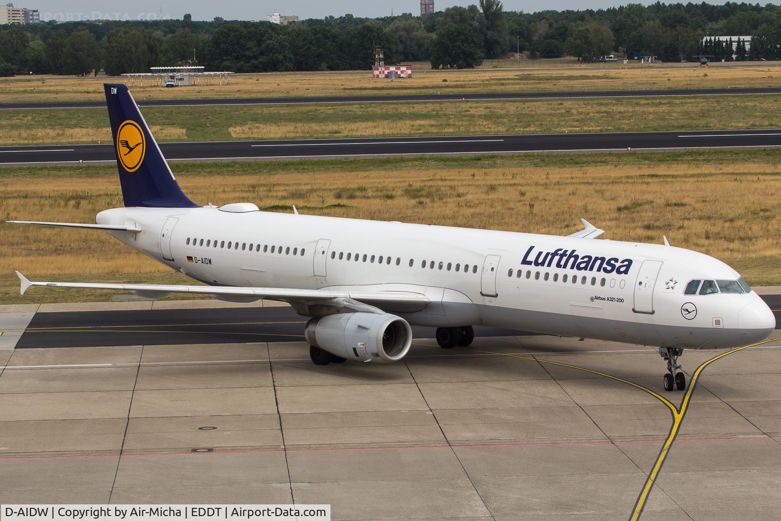 D-AIDW, 2014 Airbus A321-231 C/N 6415, Lufthansa